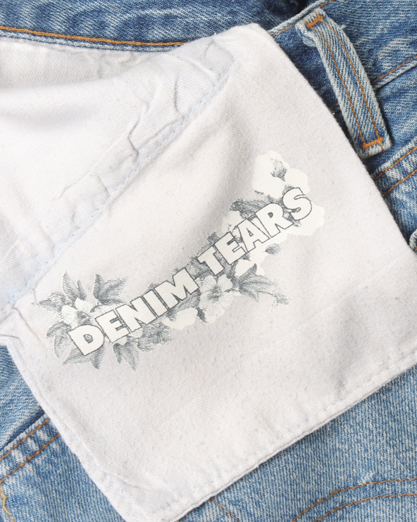 Custom-Fit Levi's Cotton Wreath Denim