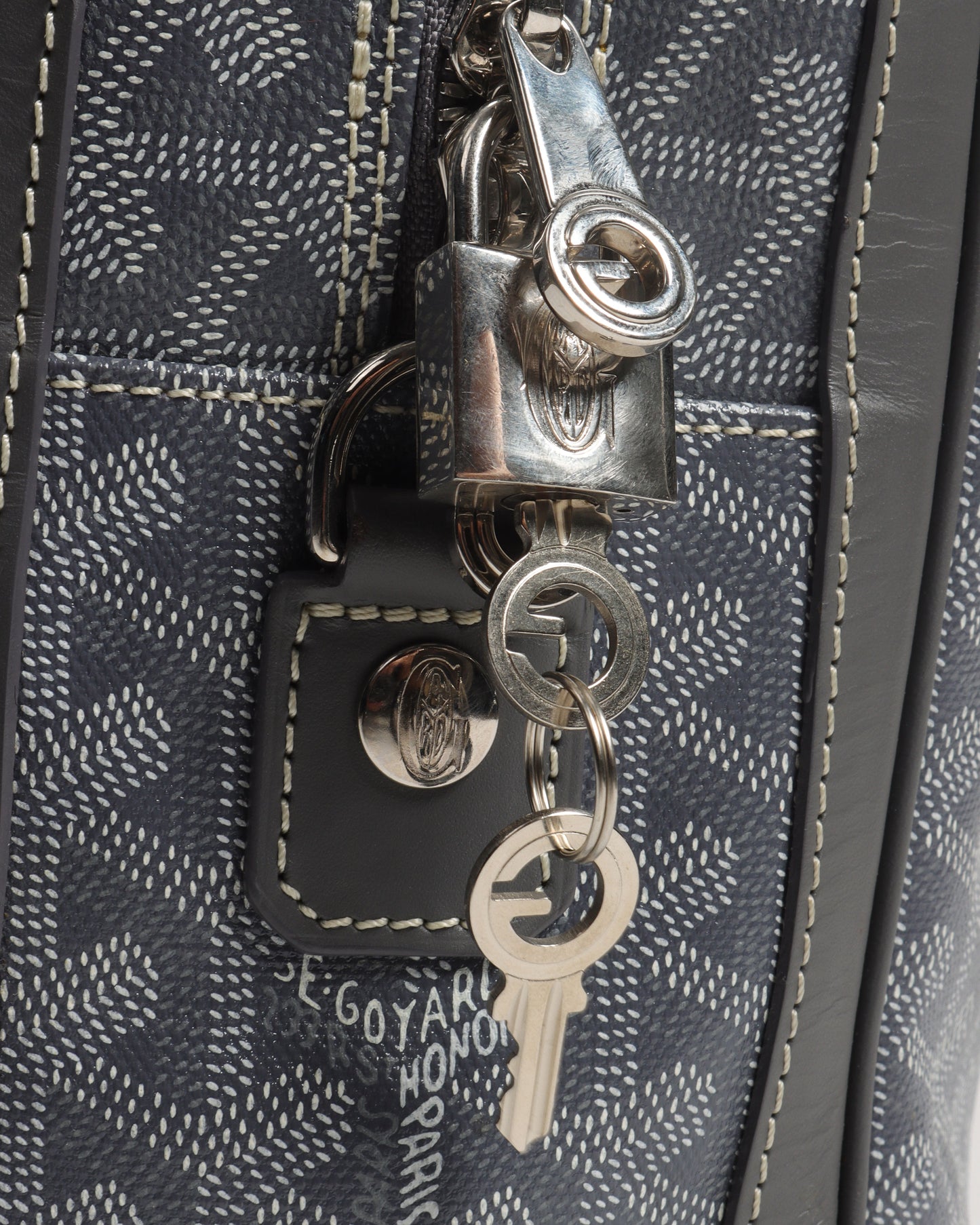 Ambassade MM Document Case
