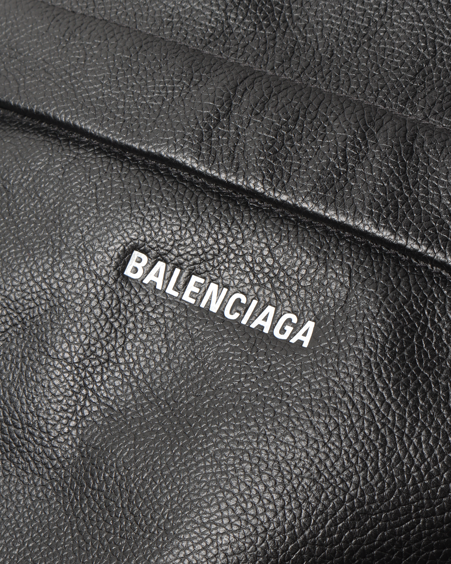 Explorer Large Single-Strap Leather Backpack