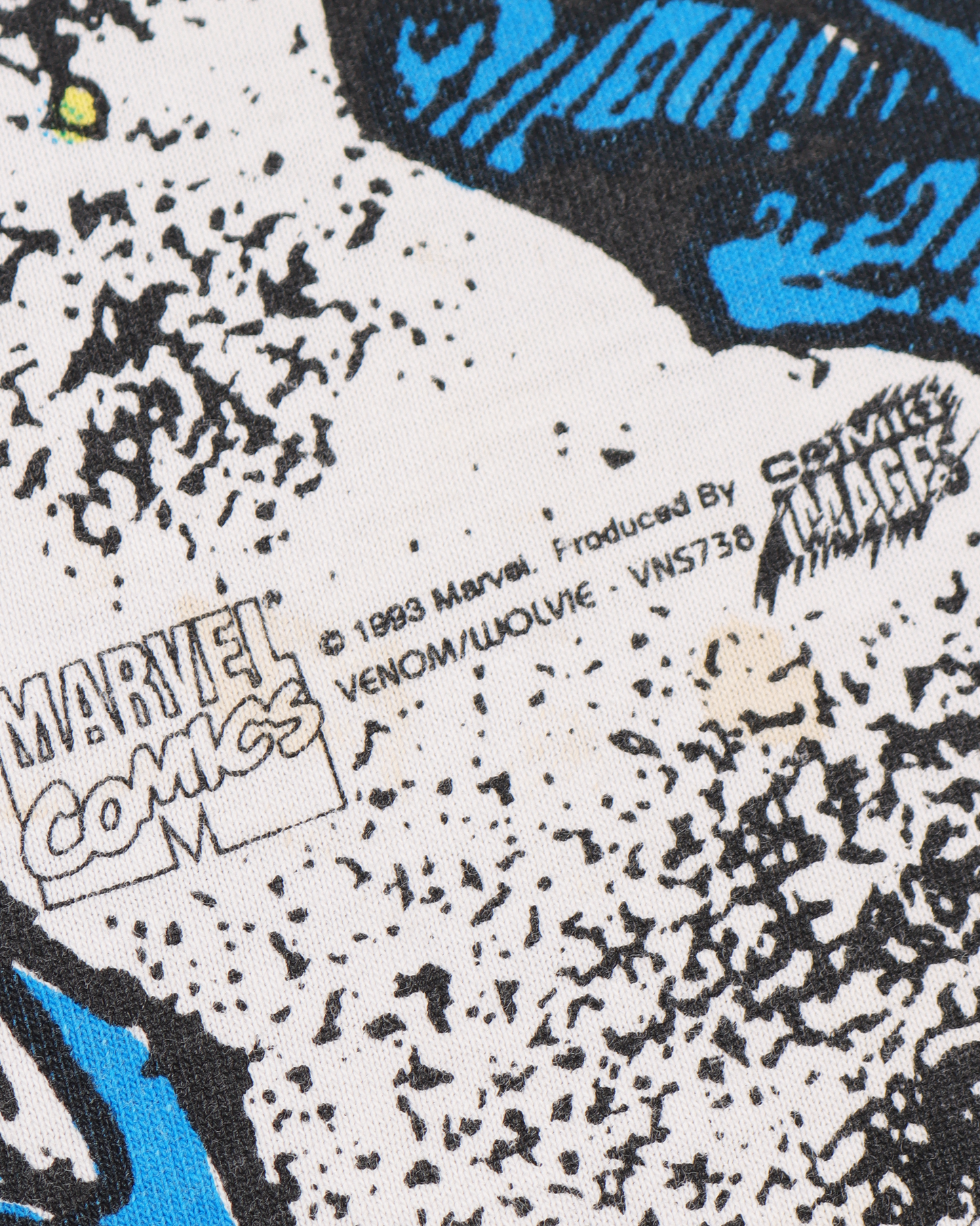 Marvel Venom vs. Wolverine by Sam Kieth T-Shirt