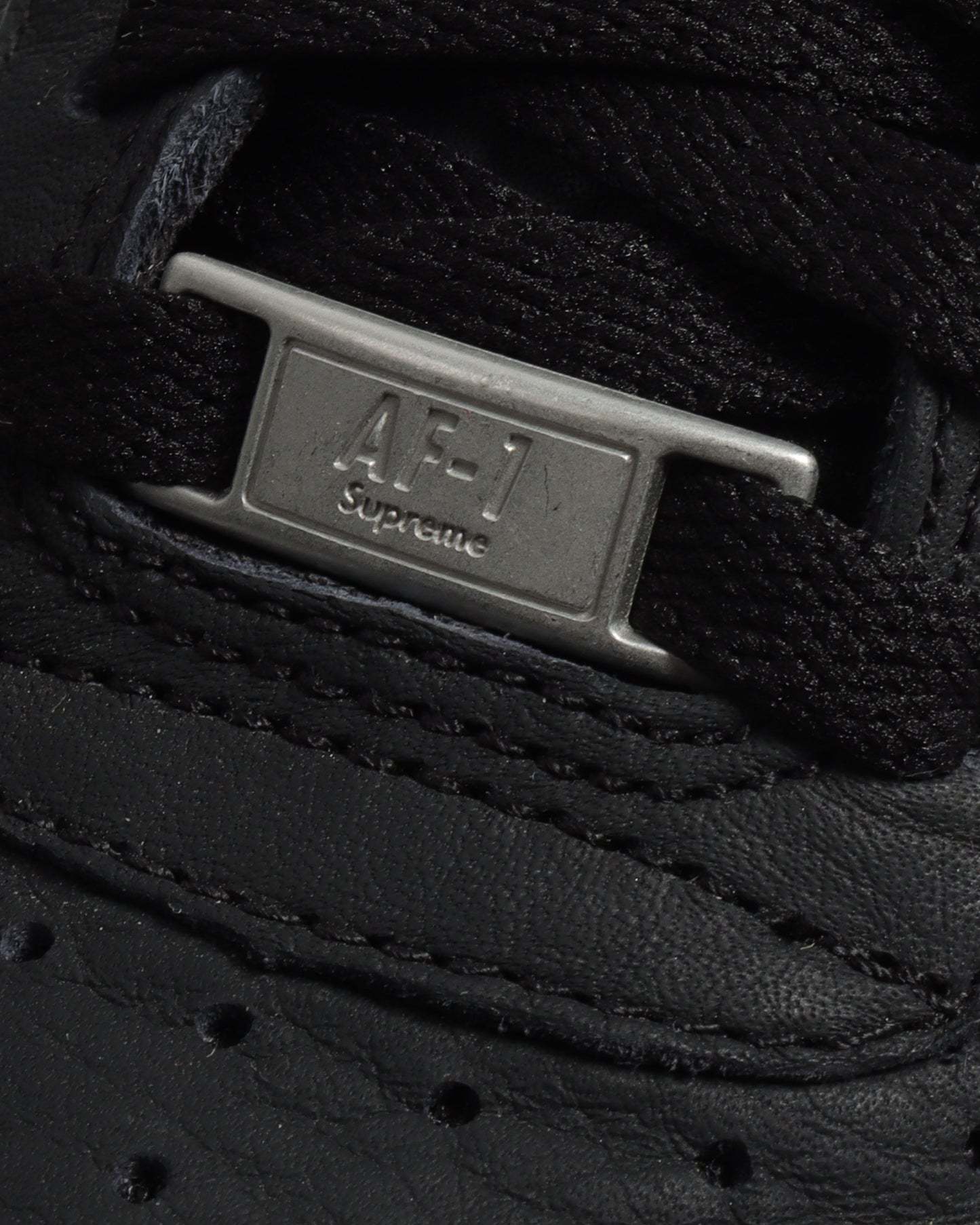 Supreme Comme des Garcons Air Force 1 Low