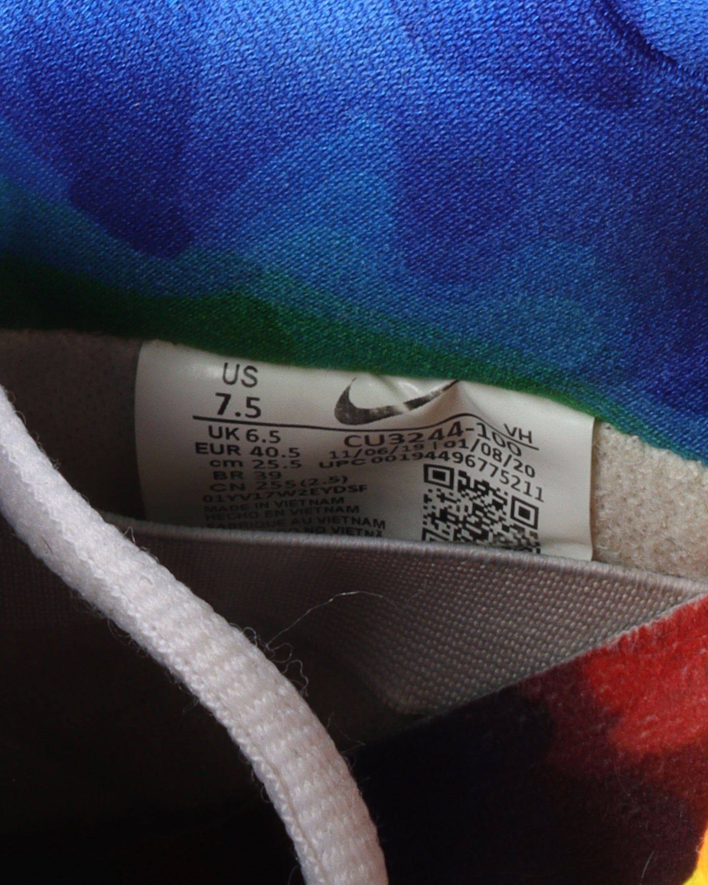 SB Dunk Low Ben & Jerry's "Chunky Dunky"