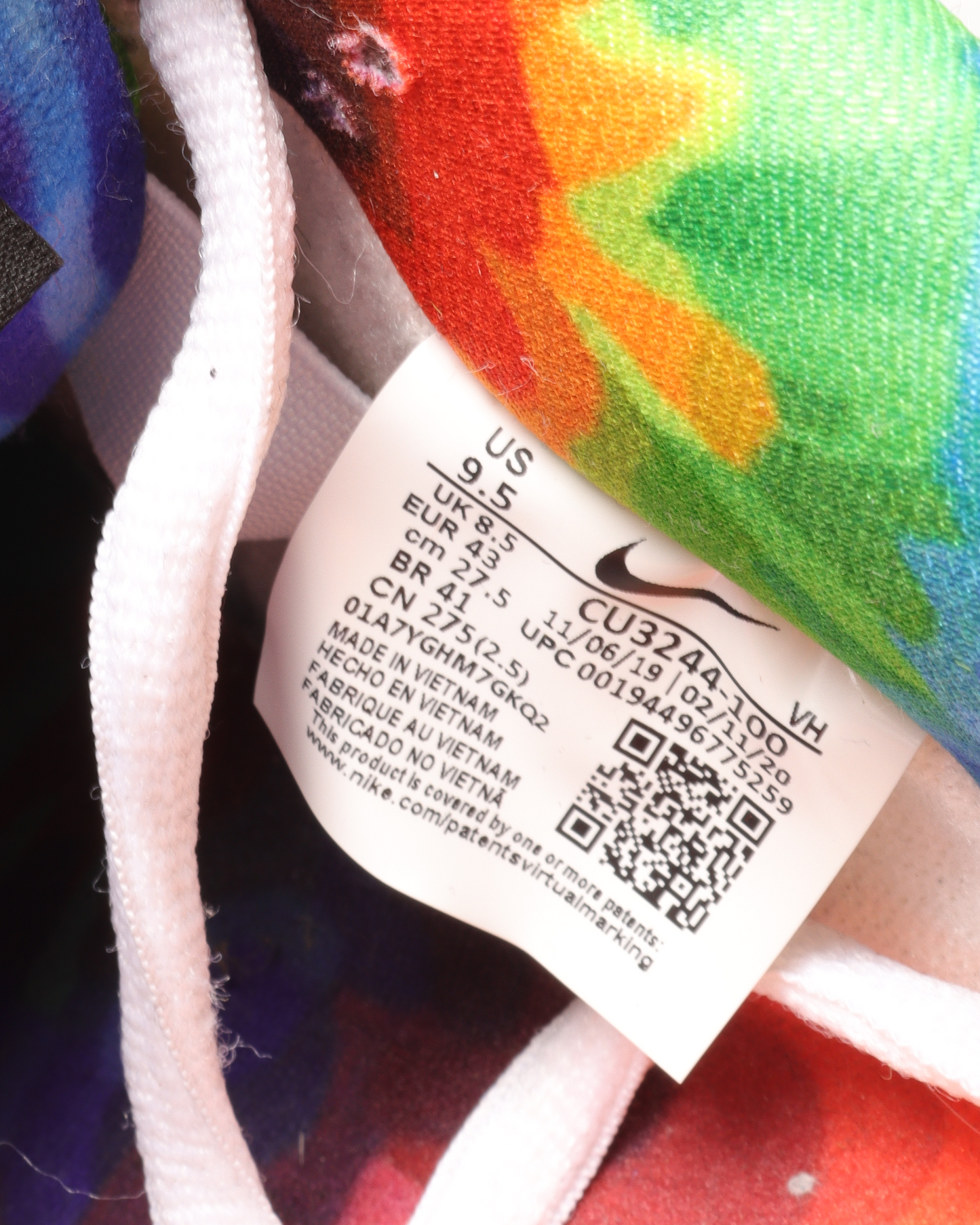 SB Dunk Low Ben & Jerry's "Chunky Dunky"