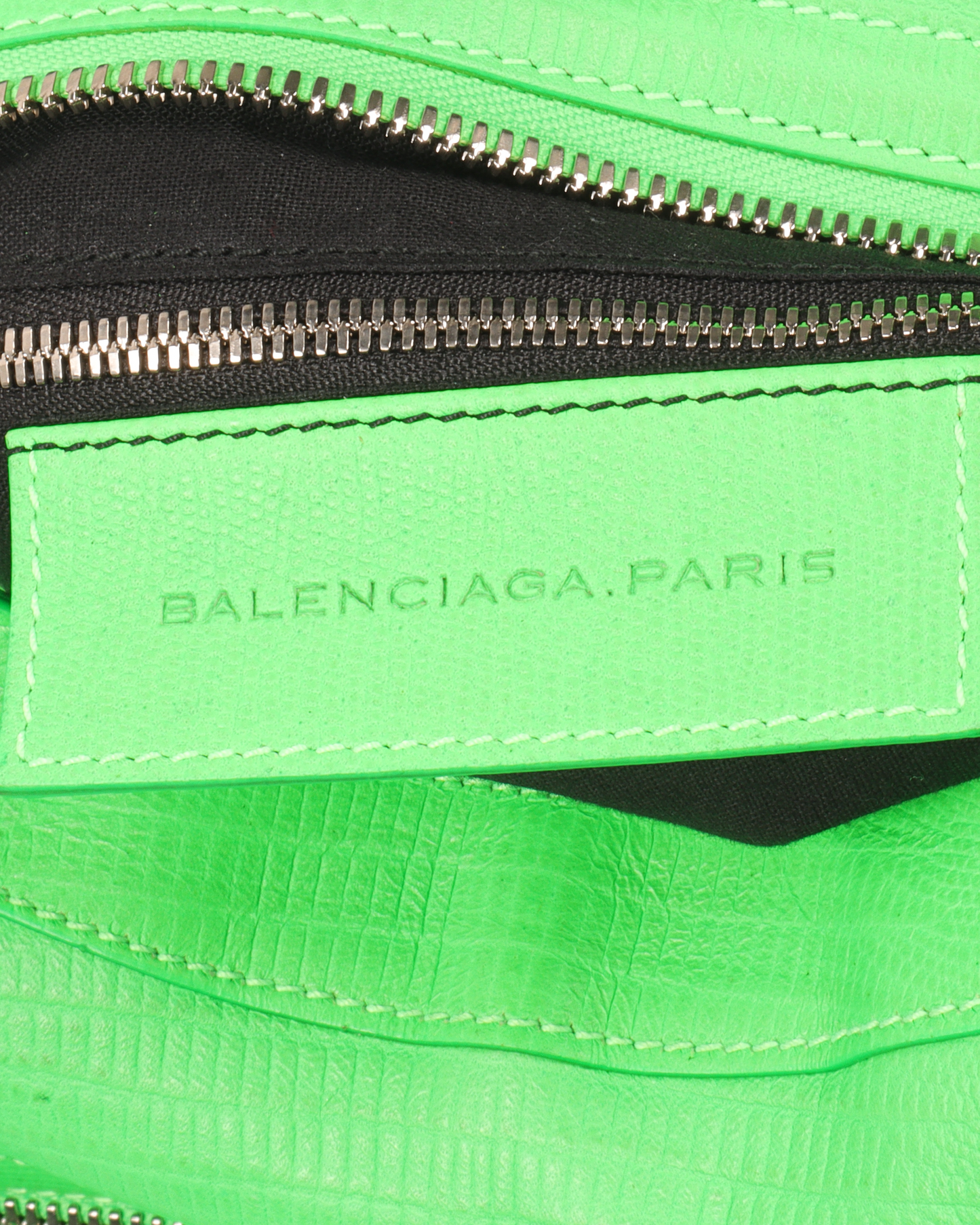 City Classic Stud Bag