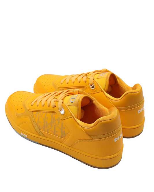 World Tour B27 Low-Top Sneaker