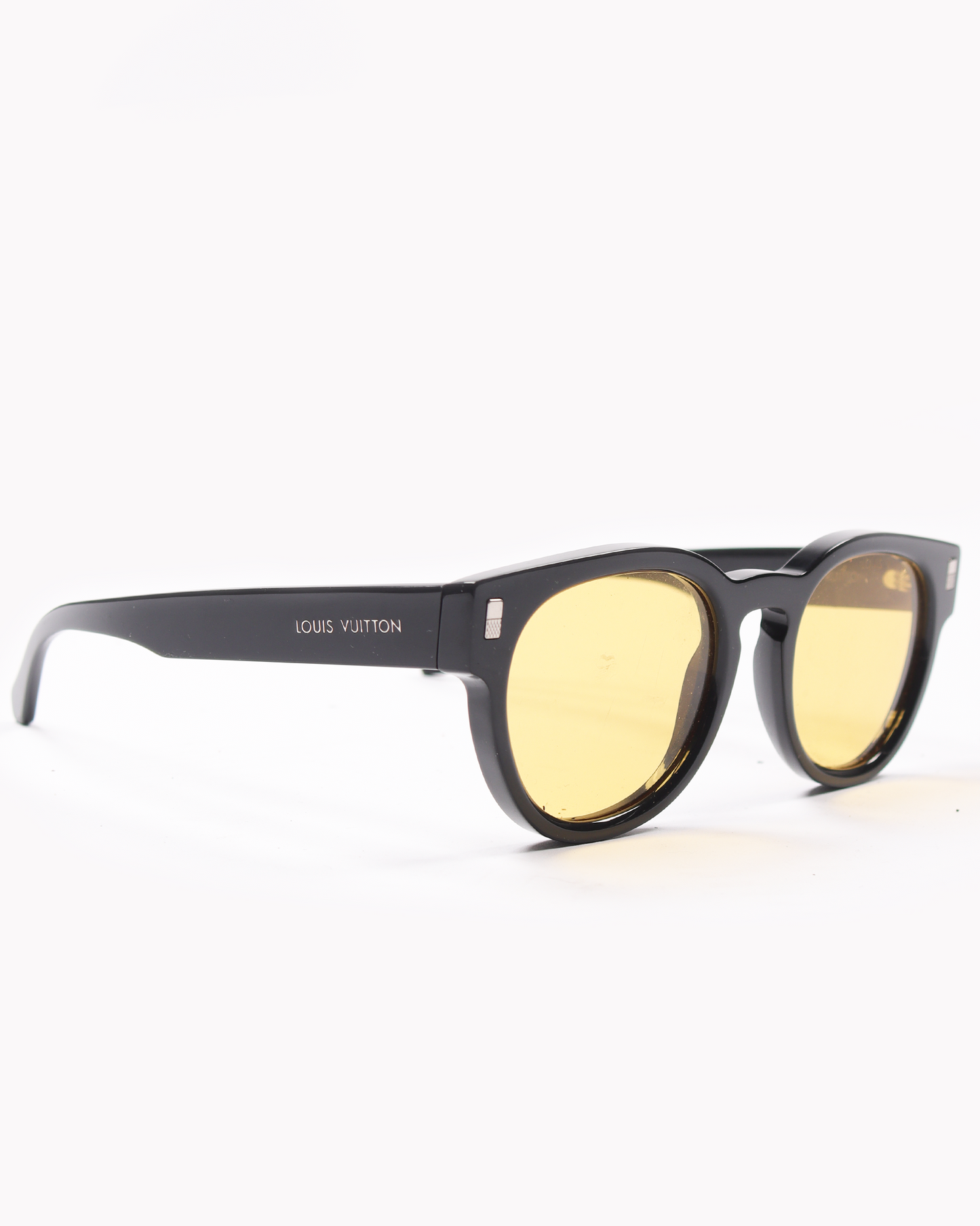 "Escape" Round Sunglasses
