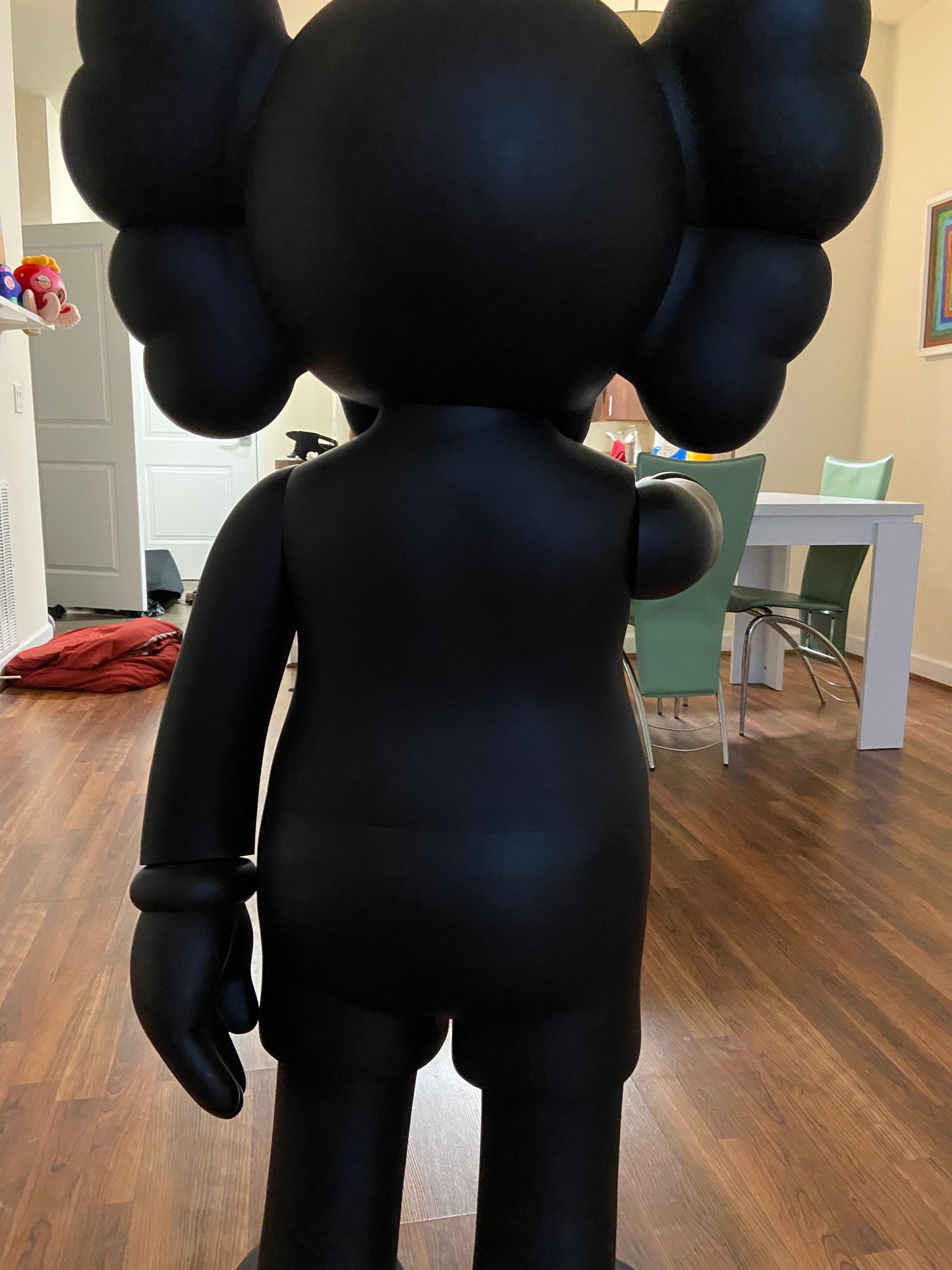 4 Foot Companion (Black)