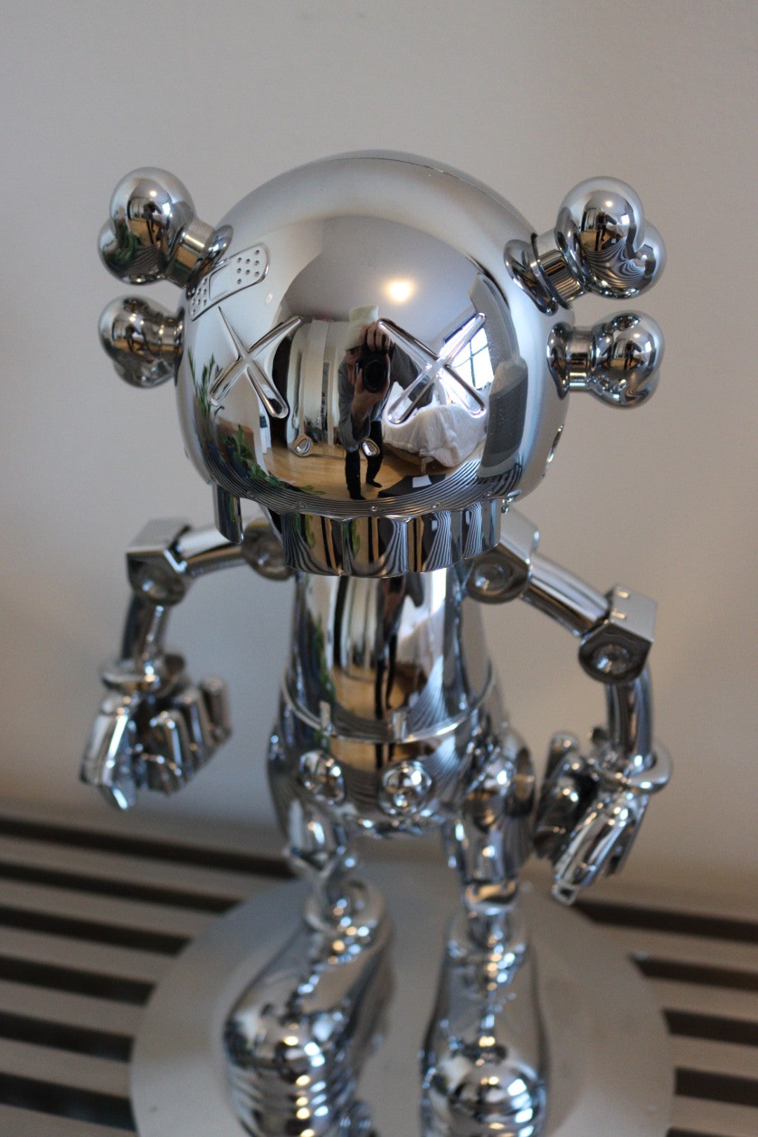 Hajime Sorayama No Future Companion Figure - Silver Chrome