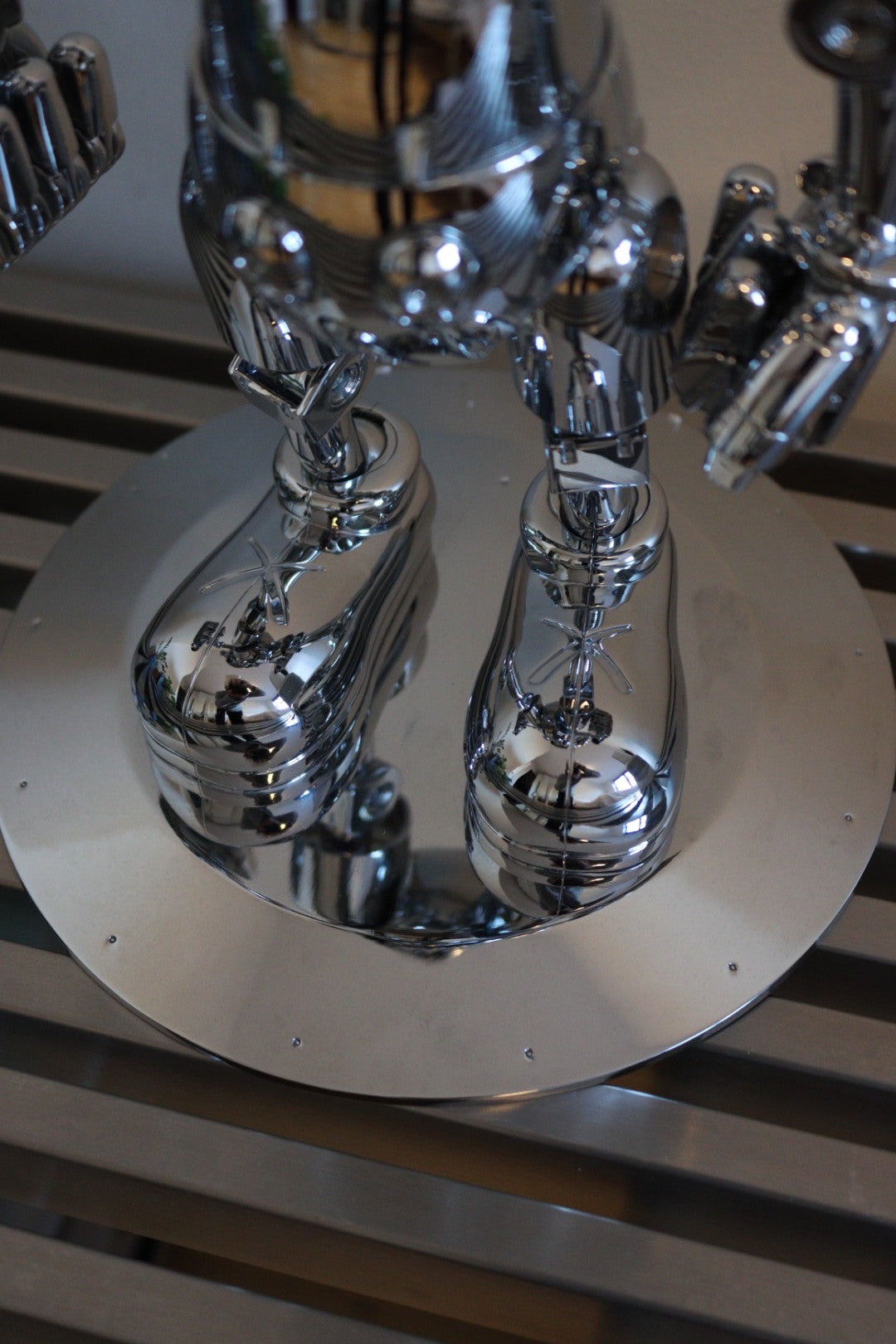 Hajime Sorayama No Future Companion Figure - Silver Chrome