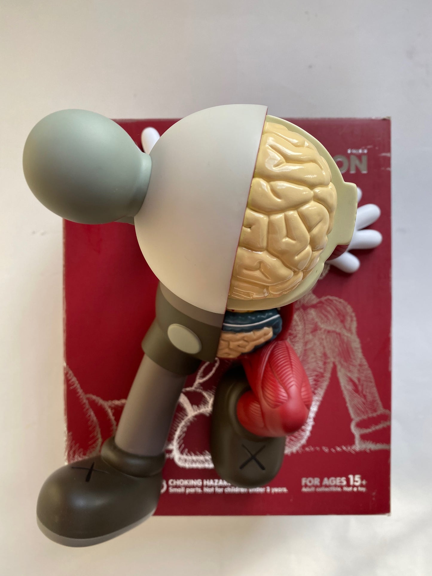 Resting Place Vinyl Figure - Brown (2012)