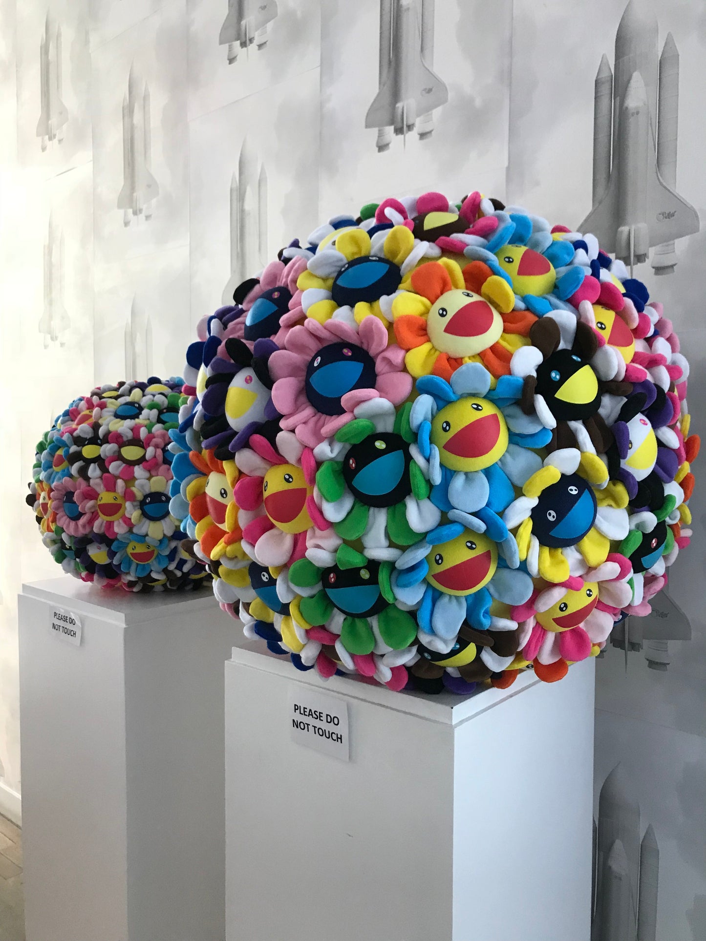 Plush Flower Ball Medium 40cm