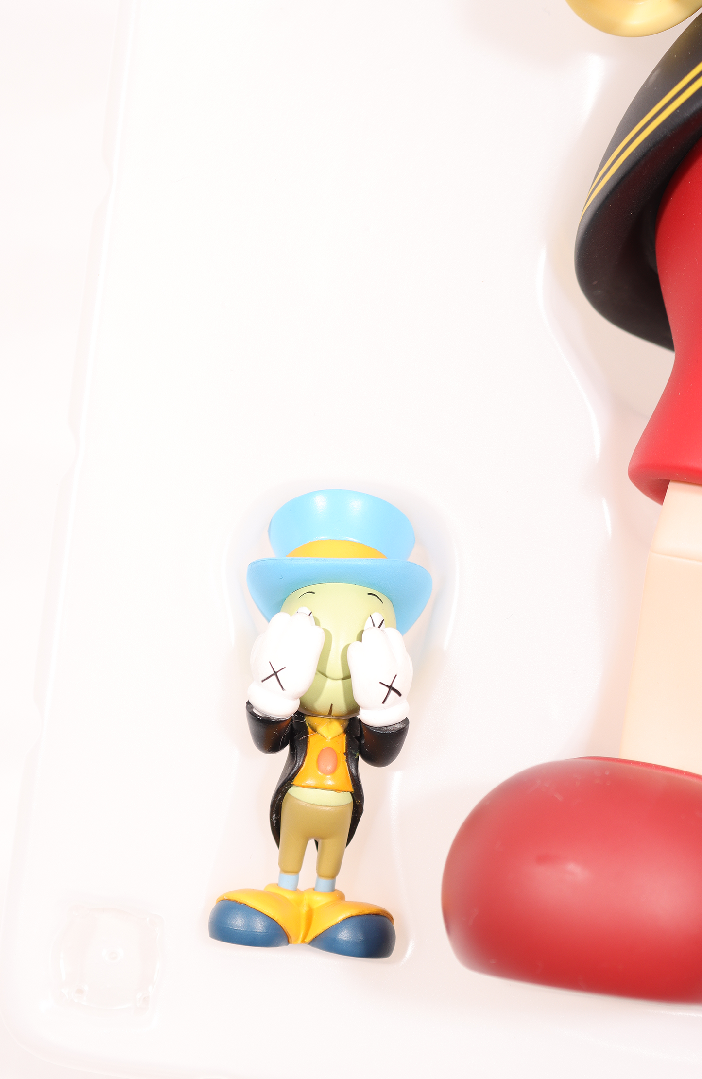 Disney Pinocchio & Jiminy Cricket (2010)