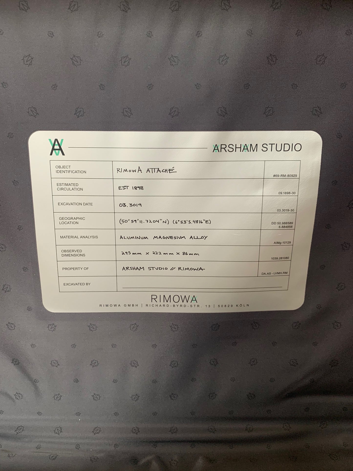 Rimowa Eroded Attache