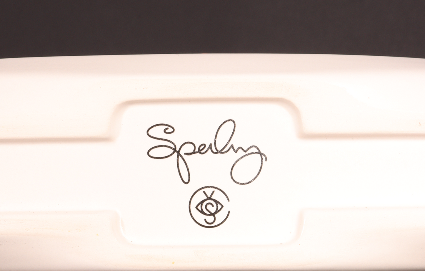 'WE ALL MAKE THE FLOWERS GROW III', 2018 (White)