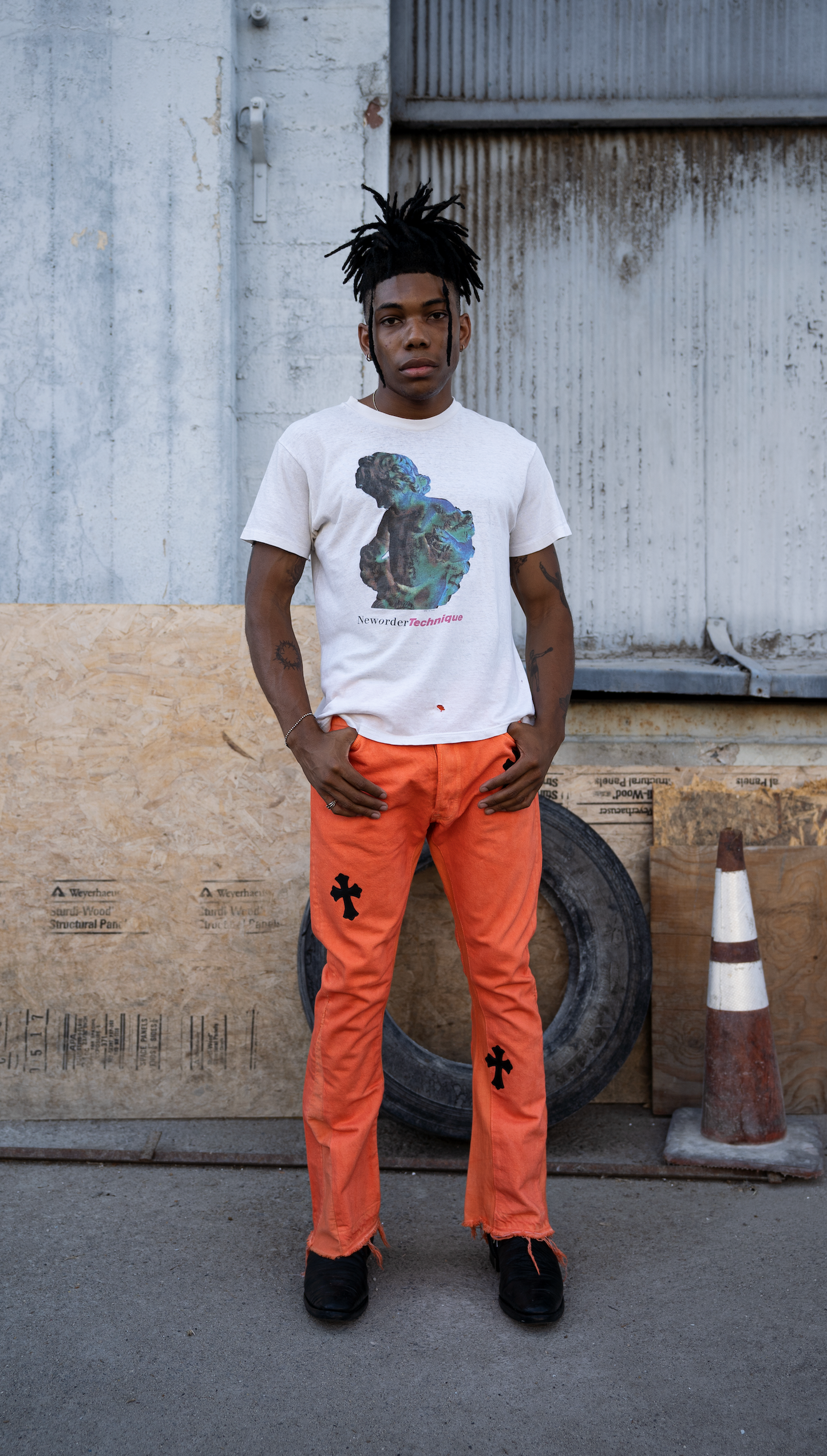 LEVI'S ART BASEL ORANGE CROSS PATCH FLARE DENIM (2018)