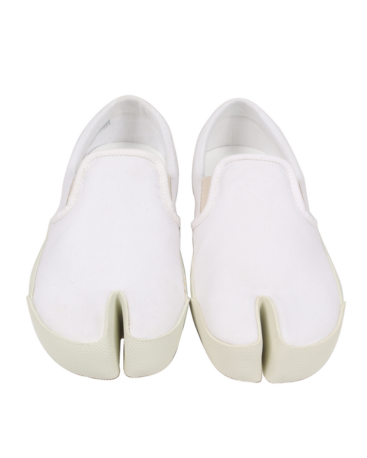 Vandal Slip on Tabi Shoe