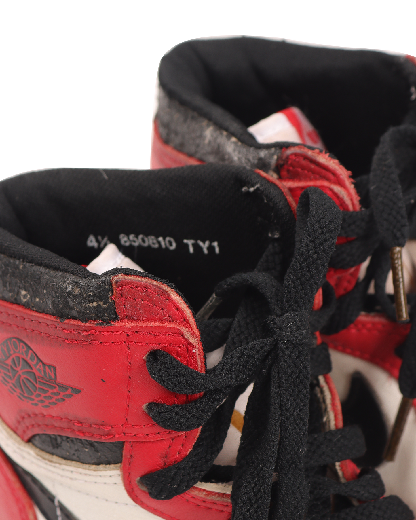 Jordan 1 Chicago OG (1985)