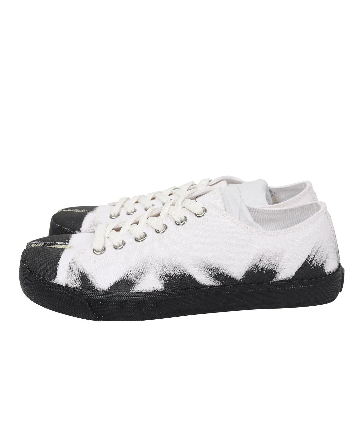 Low Top Tabi Sneaker
