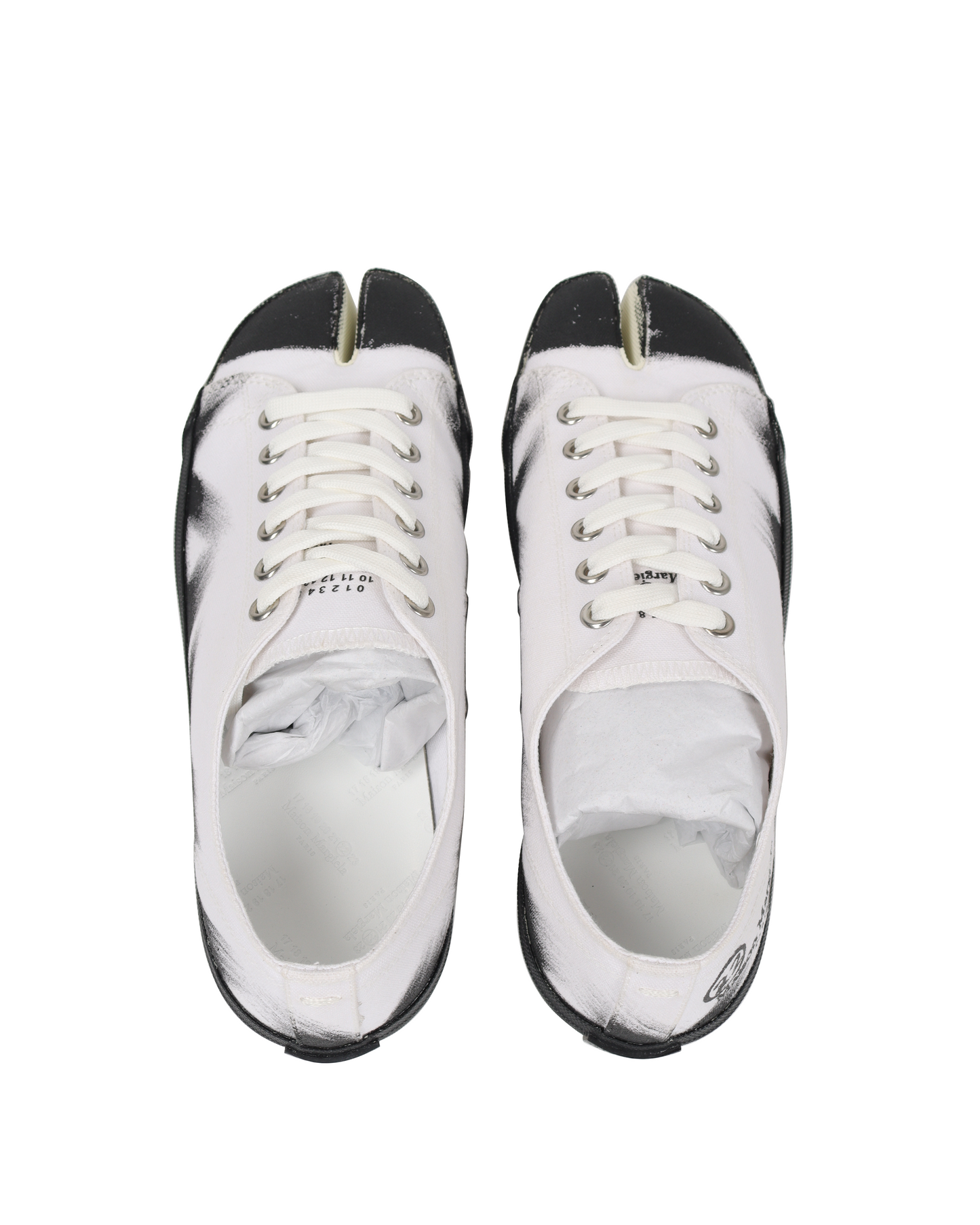 Low Top Tabi Sneaker