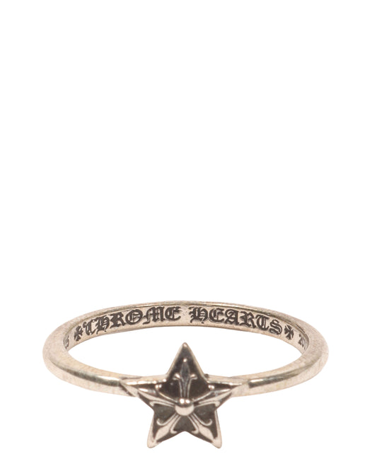 Tiny Star Ring