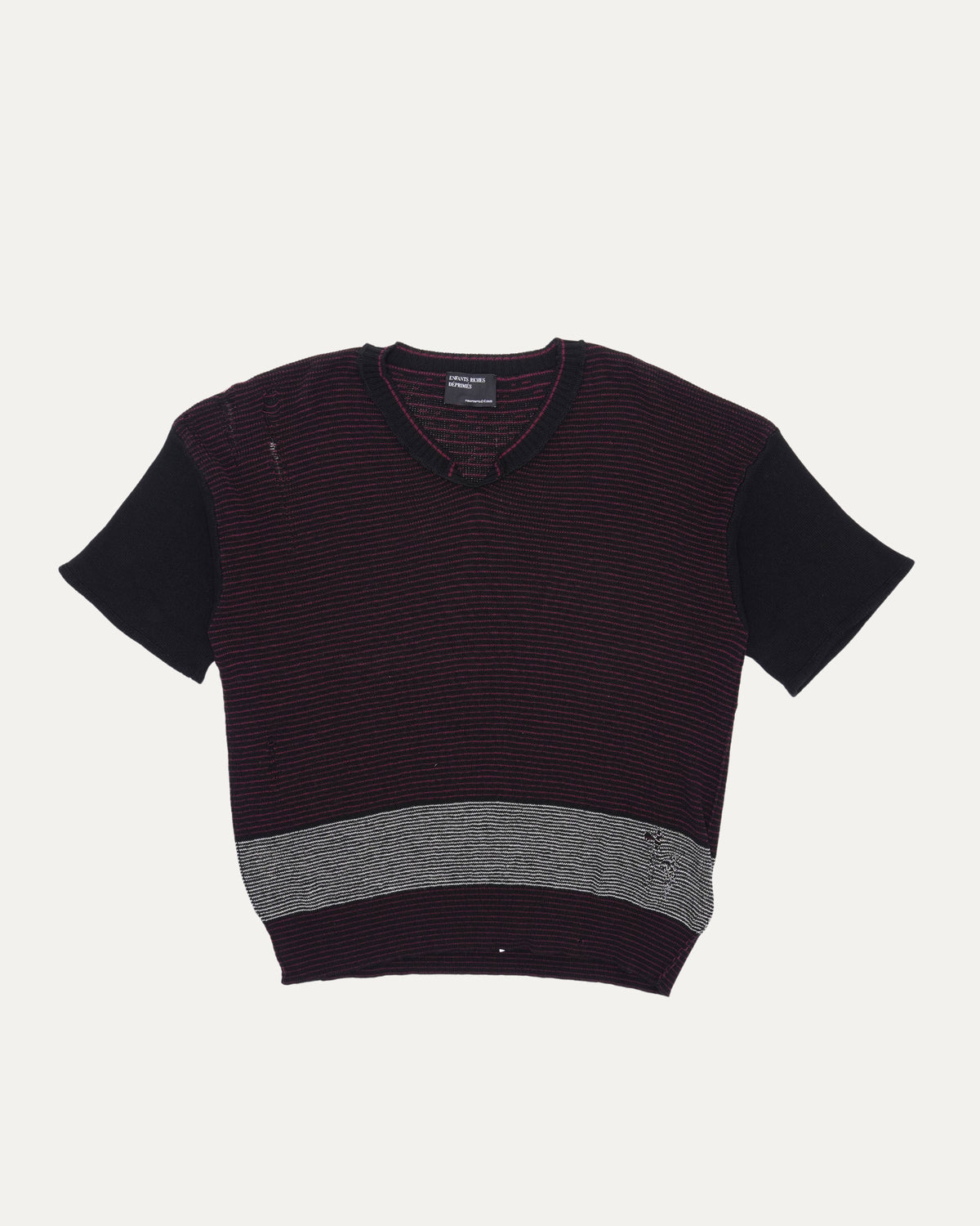 Here Comes Alice Aged V-Neck Sweater