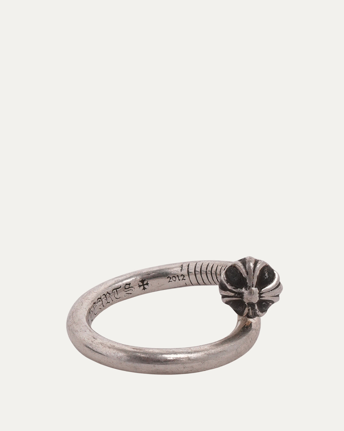 Nail Ring