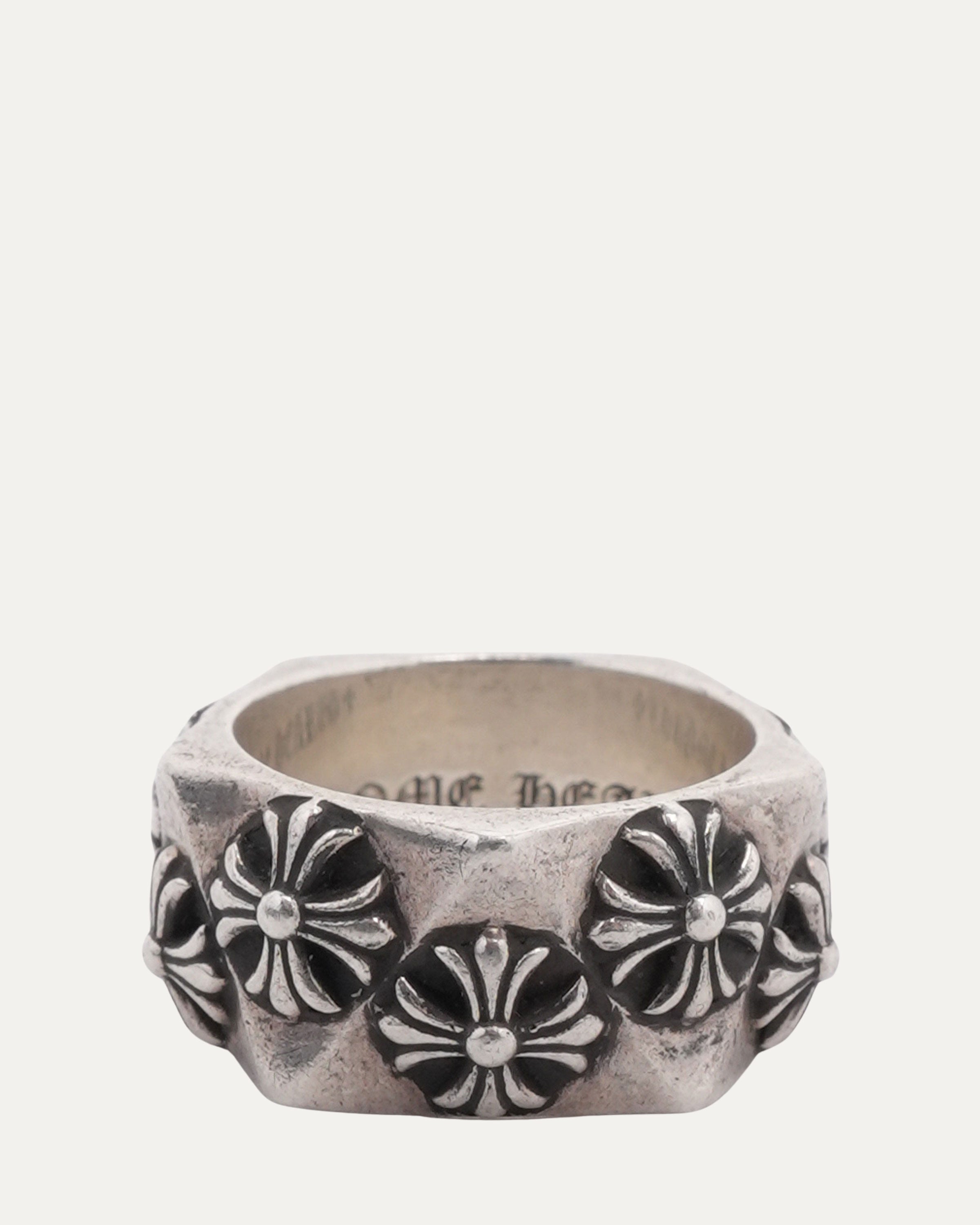 Chrome Hearts Pentagon Plus Cross Ring – Justin Reed