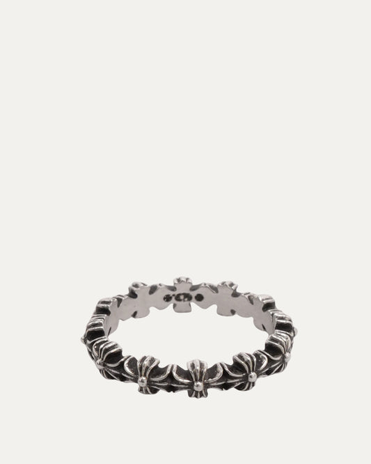 Tiny E Band Ring