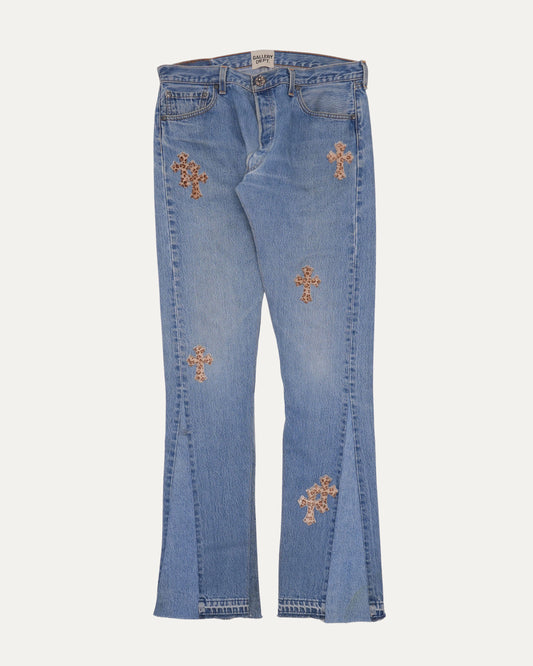 Levi's 501 Gallery Dept. Flared Cross Patch Jeans