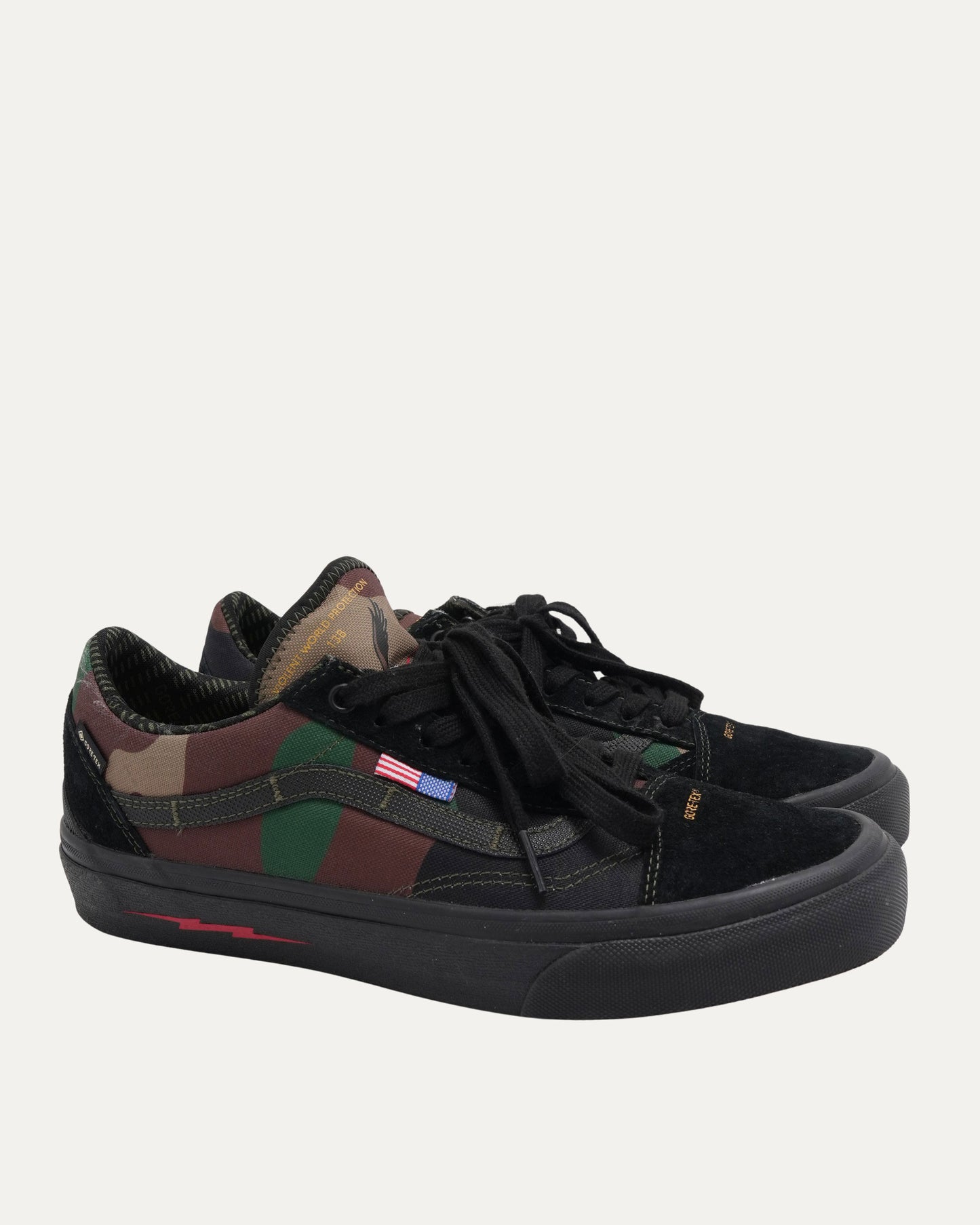 Vans Old Skool GTX Sneakers