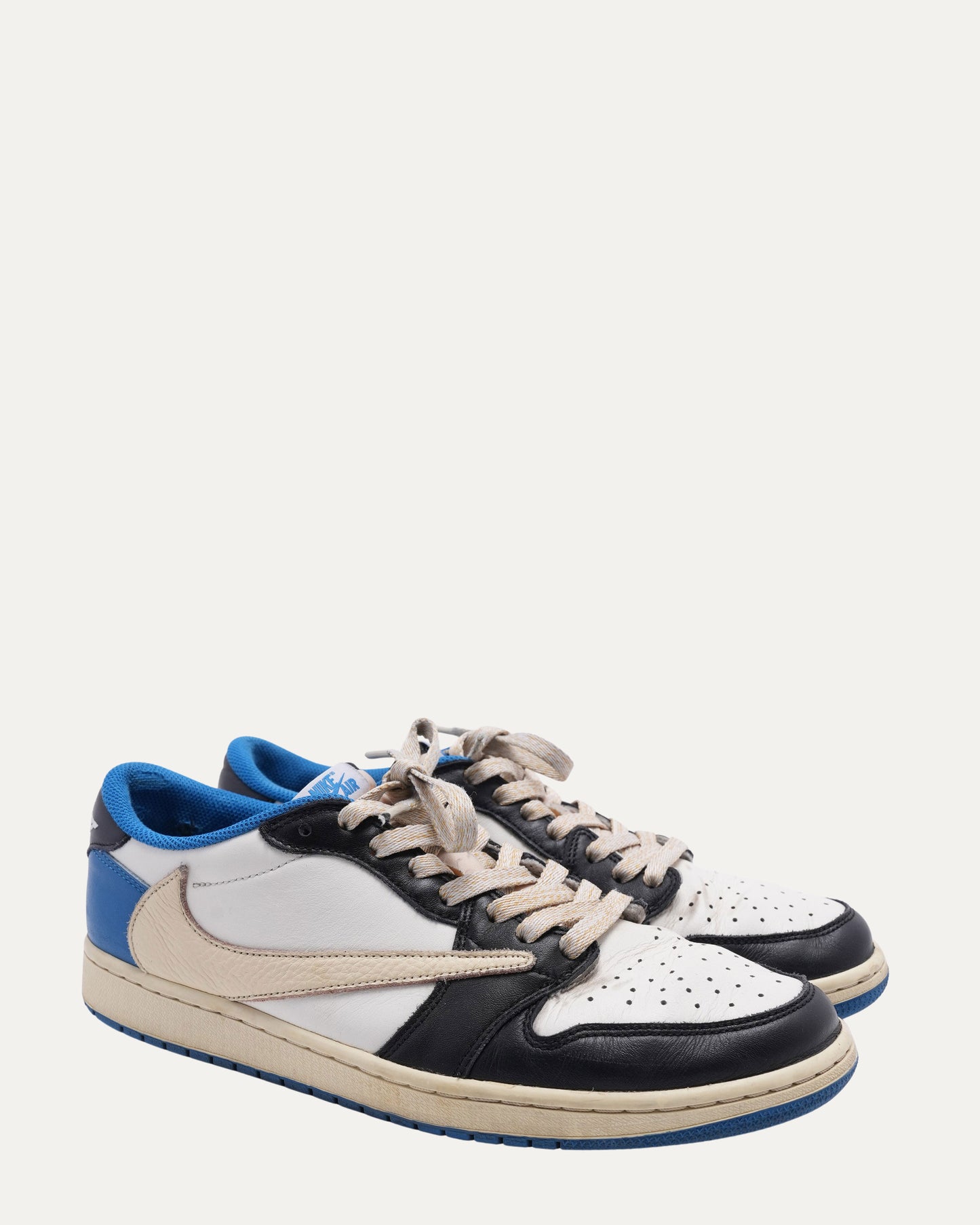 Travis Scott Fragment Jordan 1 Retro Low OG SP