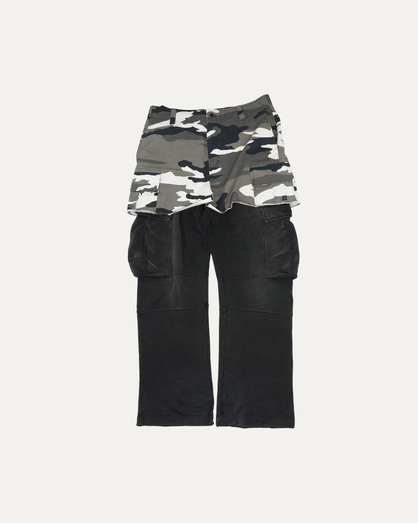 Hybrid Camouflage Cargo Sweatpants