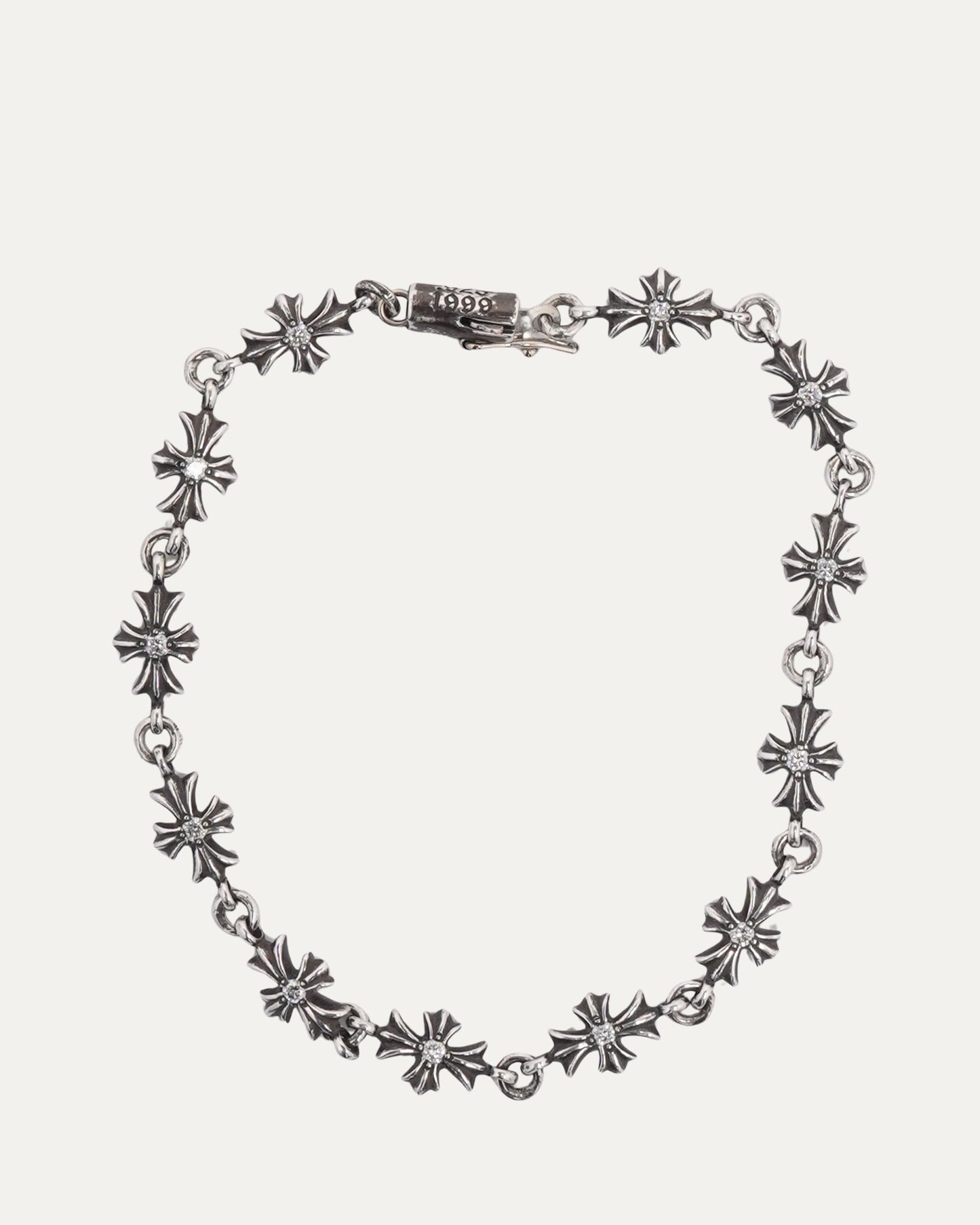Diamond Tiny E Bracelet