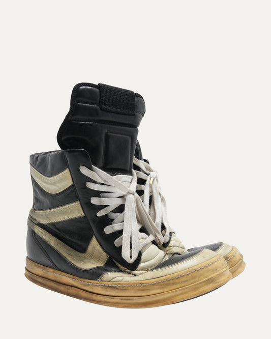 Oreo Dunk Sneakers