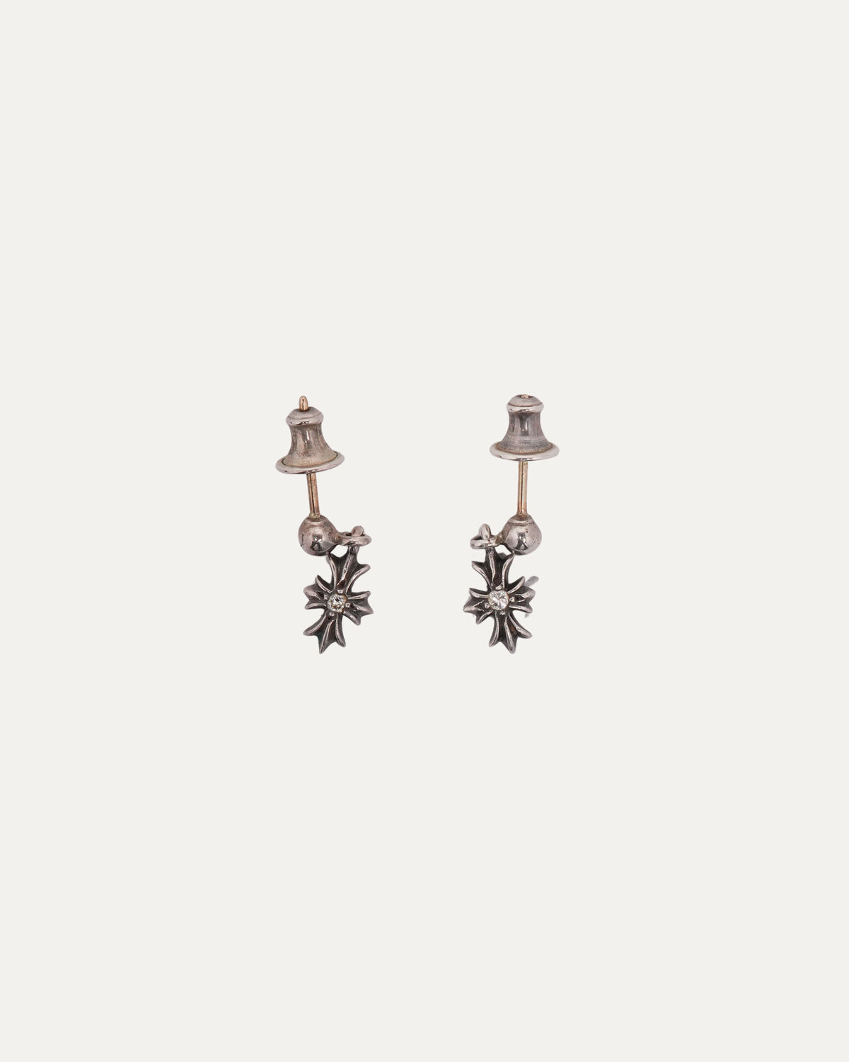 Diamond Dangling Tiny E Earrings