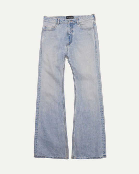 Light Wash Flared Jeans