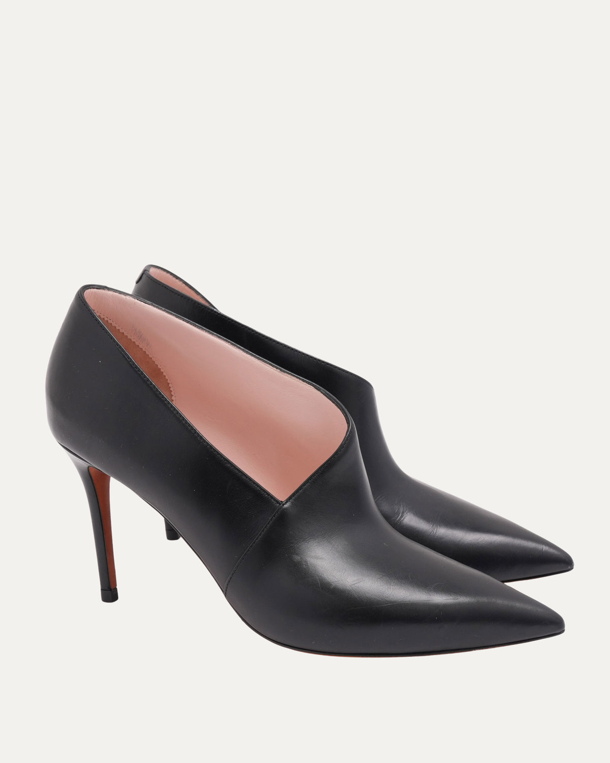 Asymmetric Pumps