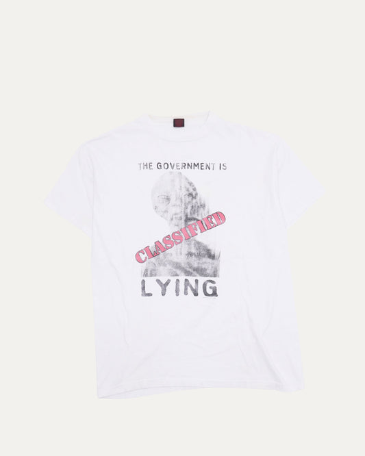 Fashion Victim "The Government is Lying" T-Shirt