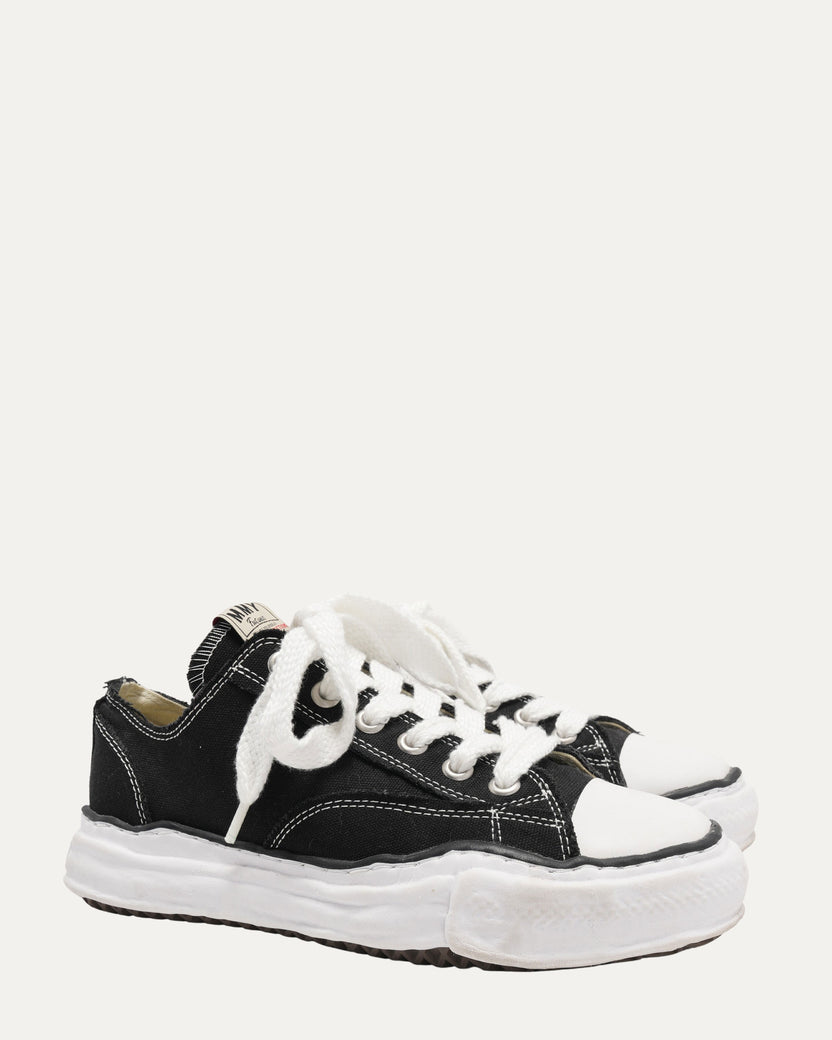 Peterson Low Top Sneaker