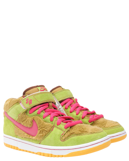 SB Dunk Mid 'Mama Bear'