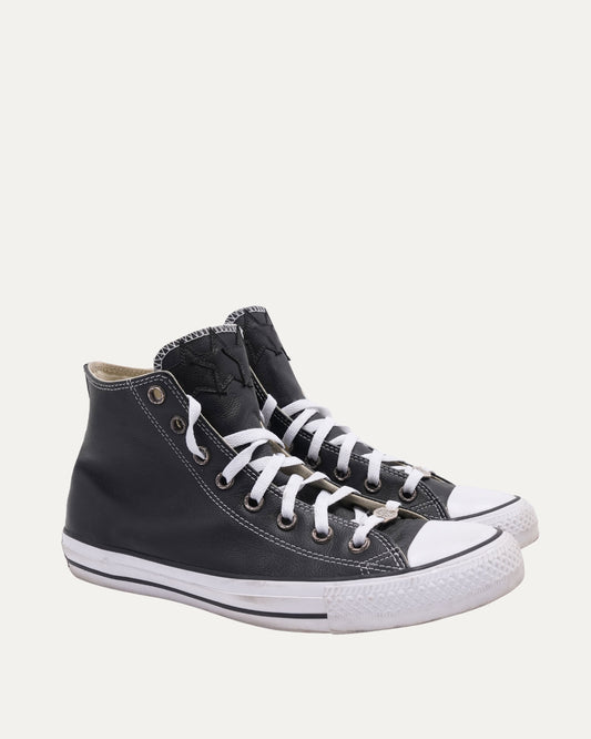 Star Patch Leather Converse Chuck Taylor Sneakers