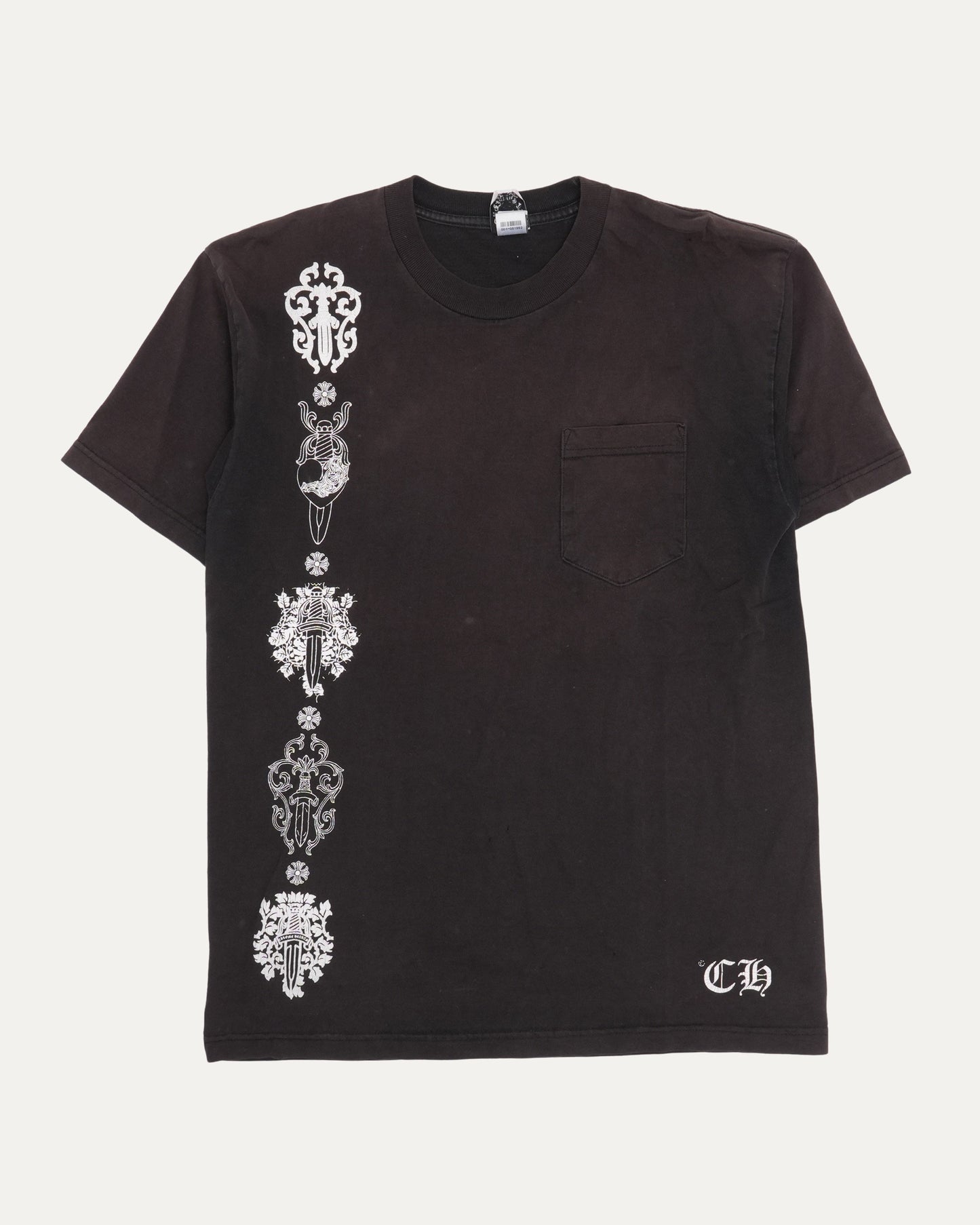 Vintage Multi Dagger Poem Cross Pocket T-Shirt