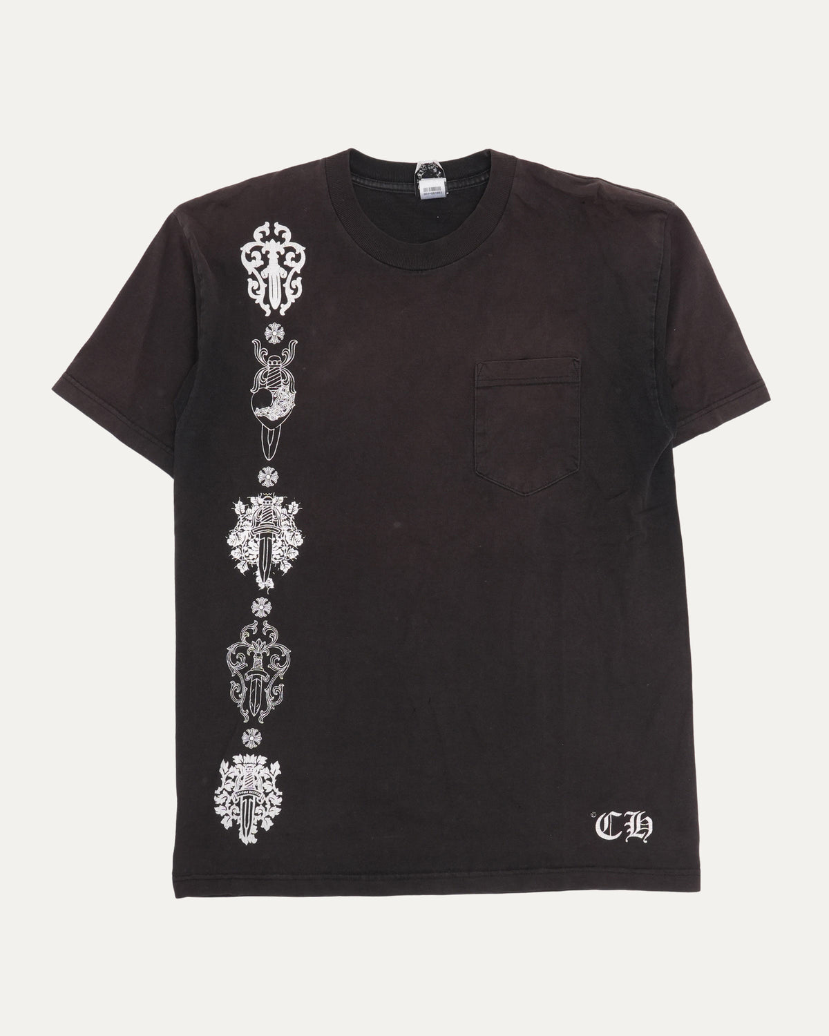Vintage Multi Dagger Poem Cross Pocket T-Shirt