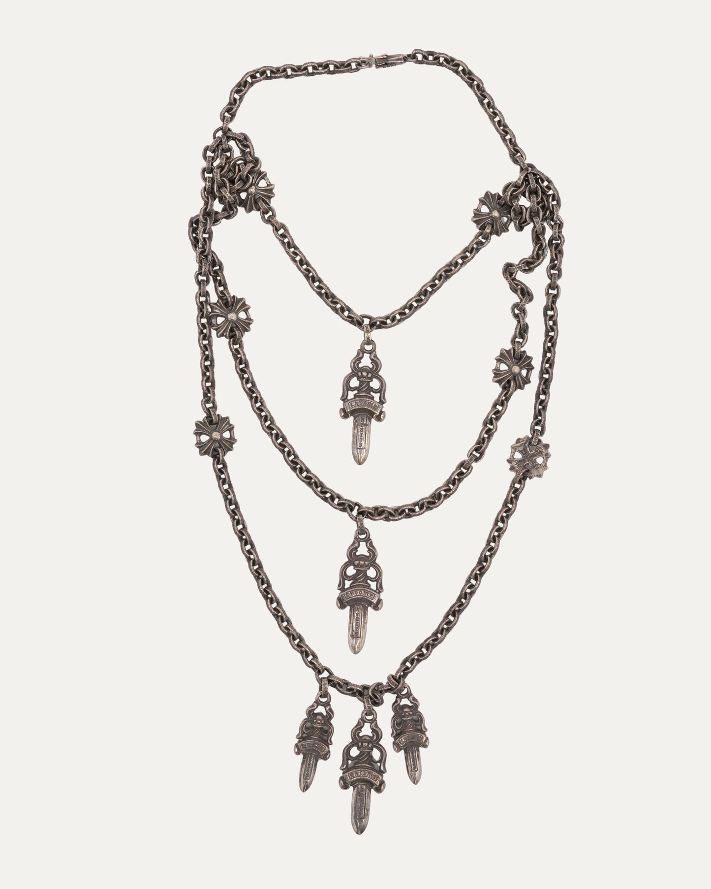 Layered Dagger Charm Paper Chain Choker Necklace