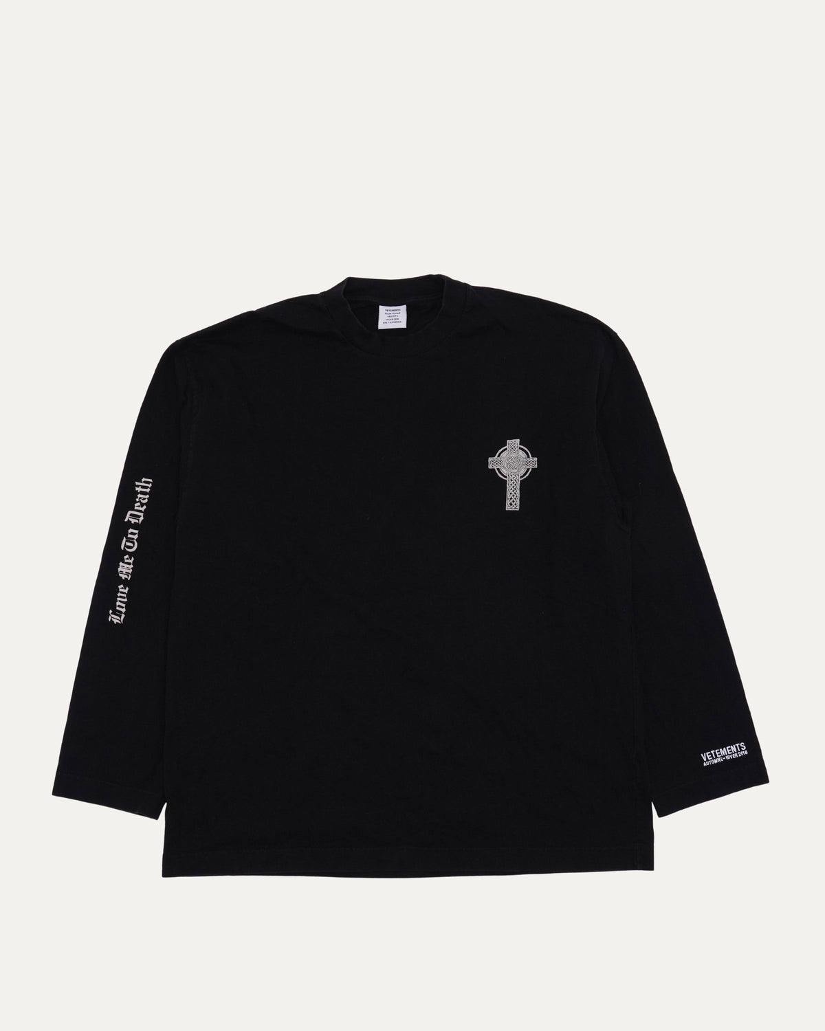 Love Me to Death Long Sleeve T-Shirt