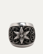 Oval Star Ring