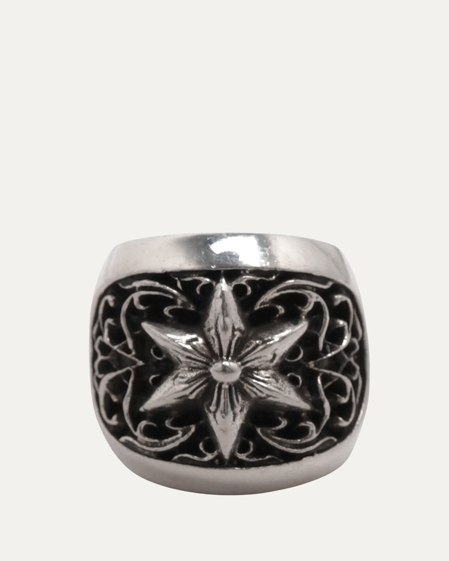 Oval Star Ring