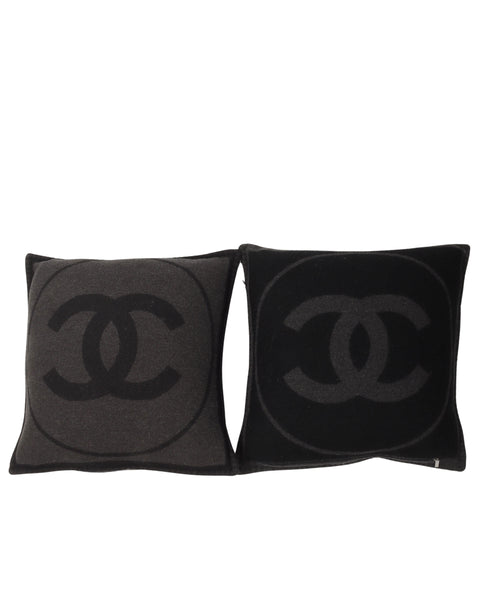【まるちゃん様】CHANEL クッション 2個セット 1_a4c5fd56-840e-470f-adfd-