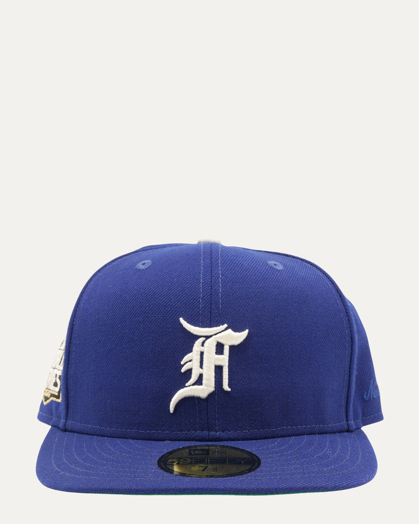 Essentials New Era 59Fifty Fitted Hat