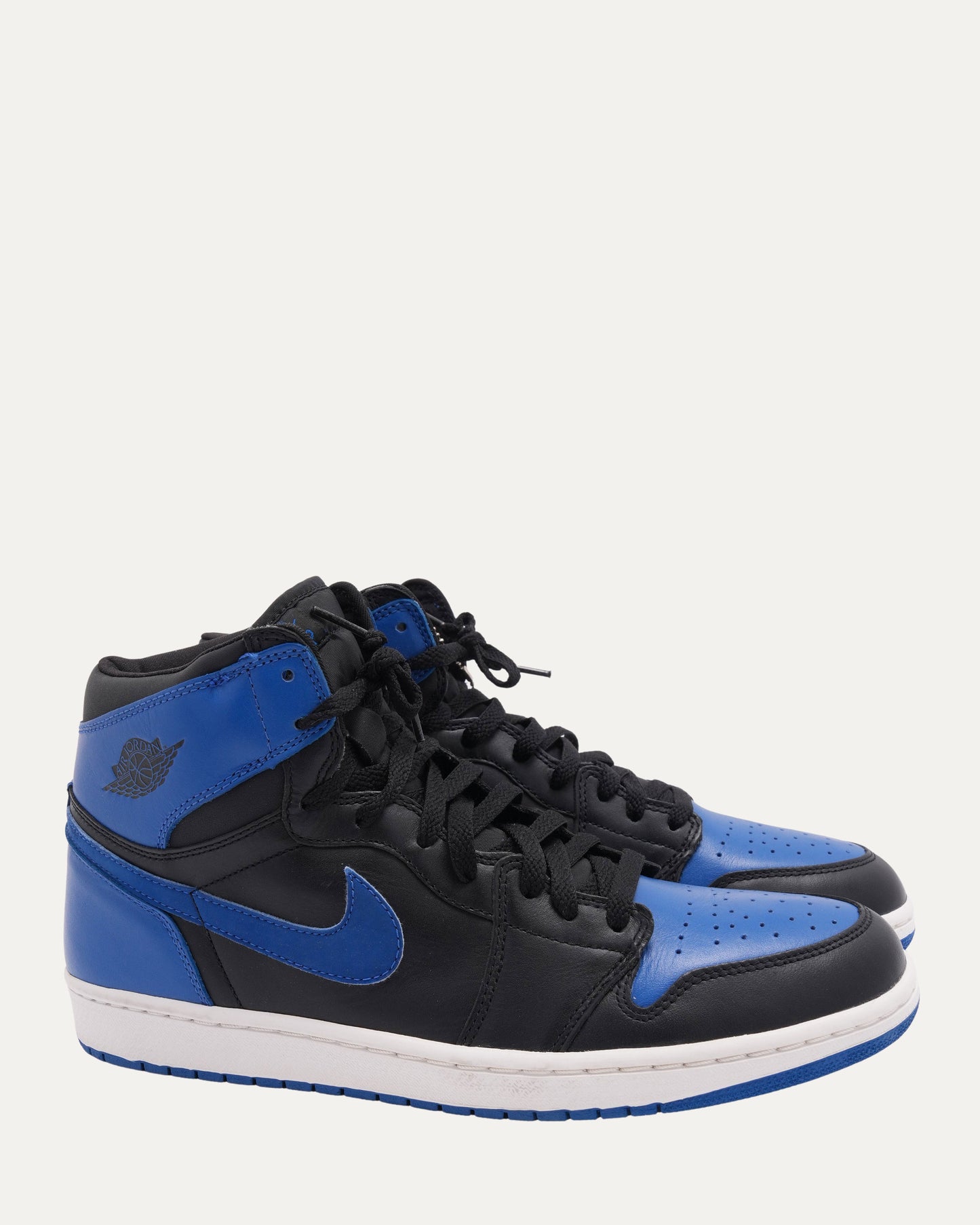 Air Jordan 1 Retro Royal Sneakers 2001